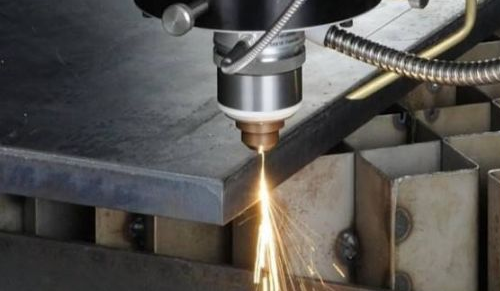 談談東莞激光切割機切割的優(yōu)勢，平滑，不變形